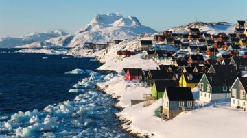 الدفاع الدنماركية: تعليمات عسكرية بإطلاق النار فورا في حال محاولة الولايات المتحدة غزو جرينلاند الدفاع الدنماركية: تعليمات عسكرية بإطلاق النار فورا في حال محاولة الولايات المتحدة غزو جرينلاند