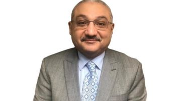 تعيين أيمن ثابت رئيسا لقطاع التخطيط بالشركة القابضة لمصر للطيران