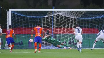 دوري روشن السعودي .. الفيحاء يهزم الفتح 2-0