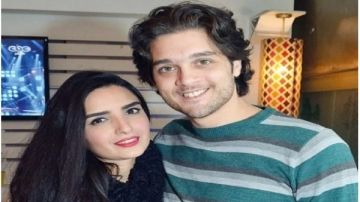 قبل ياسمين جيلاني.. مشاهير تفاجأن بطلاقهن عبر السوشيال ميديا