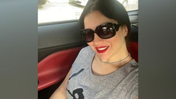 مي عز الدين تحتفل بعيد ميلادها مع تهنئة رومانسية من زوجها مي عز الدين تحتفل بعيد ميلادها مع تهنئة رومانسية من زوجها