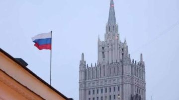 روسيا تستهجن الضربات الأمريكية وتطالب بحق فنزويلا في تقرير المصير روسيا تستهجن الضربات الأمريكية وتطالب بحق فنزويلا في تقرير المصير