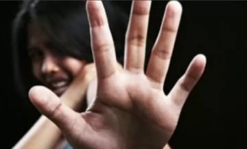 سيدة تتهم طبيب عظام بالتحرش بها داخل عيادته في الدقي