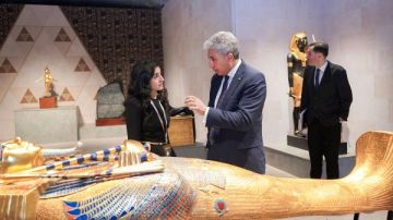 شريف فتحي يلتقي أمين عام منظمة الأمم المتحدة للسياحة.. تفاصيل