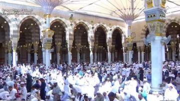 بث مباشر.. شعائر صلاة الجمعة من الحرمين الشريفين