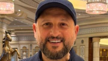 عماد زيادة يصل إلى الرياض لحضور Joy Awards ويصفه بالأقوى في الوطن العربي