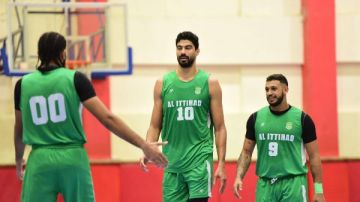 فوز الأهلي والاتحاد والجزيرة.. تعرف على نتائج اليوم الأول من الجولة السادسة بدوري أليانز لرجال السلة فوز الأهلي والاتحاد والجزيرة.. تعرف على نتائج اليوم الأول من الجولة السادسة بدوري أليانز لرجال السلة