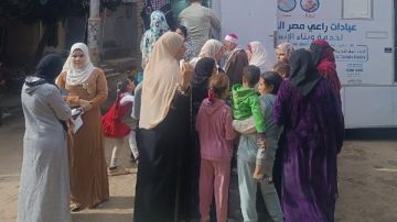فحص وعلاج 95 ألف حالة مجانا في قافلة طبية ببني سويف