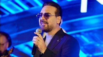 كلاكيت تاني مرة.. وائل جسار في حفل كامل العدد بالزمالك