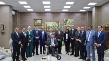 محافظ الإسماعيلية يستقبل نواب البرلمان والشيوخ في أول لقاء تعريفي