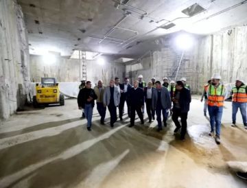 وزير النقل يتفقد أعمال المرحلة الأولى من الخط الرابع للمترو.. صور