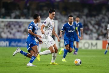 العين يستعيد صدارة الدوري الإماراتي عقب الفوز أمام كلباء