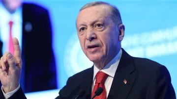 بلومبرغ: تركيا تقترب من الانضمام لتحالف دفاعي ثلاثي مع السعودية وباكستان