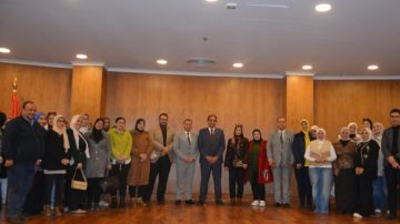 رئيس جامعة بورسعيد يكرم العلماء الفائزين بالجوائز التقديرية والتشجيعية والعلمية