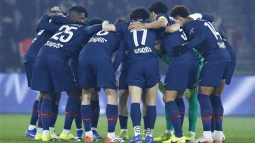 سبورتينج لشبونة يهزم باريس سان جيرمان 2-1 في دوري أبطال أوروبا سبورتينج لشبونة يهزم باريس سان جيرمان 2-1 في دوري أبطال أوروبا