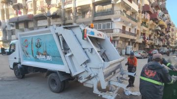 محافظ بورسعيد يؤكد مواصلة شركة النظافة أعمالها ويشدد على التصدى للنباشين صور