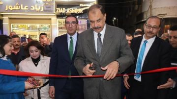 محافظ سوهاج يفتتح معرض صنع في دمياط للأثاث بالنادي الرياضي