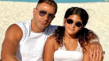 محمد نور: النهارده عيد ميلادي أنا وبنتي عاليا محمد نور: النهارده عيد ميلادي أنا وبنتي عاليا