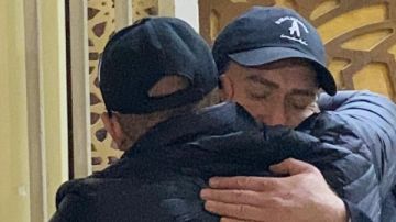 أحمد السقا يقدم واجب العزاء في والدة نضال الشافعى صور أحمد السقا يقدم واجب العزاء في والدة نضال الشافعى صور