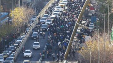 انقطاع الإنترنت في إيران 48 ساعة وسط احتجاجات واسعة