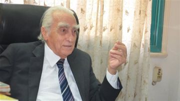 عاجل.. وفاة المفكر الكبير مراد وهبة عن عمر ناهز 100 عام عاجل.. وفاة المفكر الكبير مراد وهبة عن عمر ناهز 100 عام