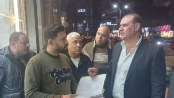 غلق وتشميع منشآت مخالفة بـ أرض اللواء تسبب إزعاجا للمواطنين صور غلق وتشميع منشآت مخالفة بـ أرض اللواء تسبب إزعاجا للمواطنين صور