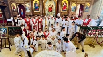 الأنبا أباكير أسقف الدول الإسكندنافية يواصل جولته الرعوية بالخليج