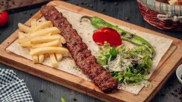 طريقة عمل الكباب التركي.. بمذاق شهي وخطوات سهلة