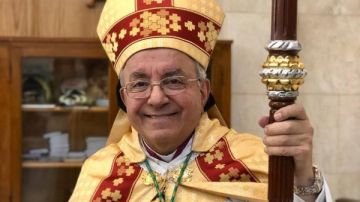 مسيرة من الفداء.. المطران شيحان يهنئ قيادات وزارة الداخلية بمناسبة عيد الشرطة