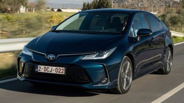 مواصفات تويوتا كورولا 2026 الجديدة صور