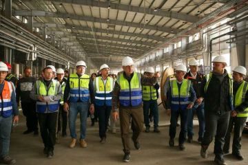 وزير: اكتمال تطوير غزل المحلة نقلة تاريخية تعيد لمصر ريادتها العالمية وزير: اكتمال تطوير غزل المحلة نقلة تاريخية تعيد لمصر ريادتها العالمية