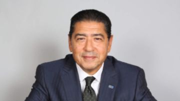 استدامة مالية وسط صدمات عالمية: هشام عز العرب يتوقع تراجع الفائدة إلى 12 بنهاية 2026 استدامة مالية وسط صدمات عالمية: هشام عز العرب يتوقع تراجع الفائدة إلى 12 بنهاية 2026