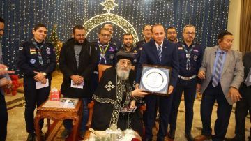 البابا تواضروس الثاني يستقبل عددا من الوفود للتهنئة بعيد الميلاد صور