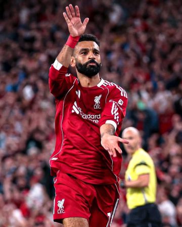 الكشف عن سر رفض محمد صلاح الانضمام إلى الدوري السعودي الكشف عن سر رفض محمد صلاح الانضمام إلى الدوري السعودي