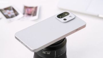 بميزات ثورية.. وان بلس تكشف عن هاتف رائد صغير الحجم ببطارية عملاقة