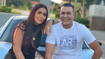 زوجة عصام الحضري تحتفل بعيد ميلاده: دنيتي وحب عمري زوجة عصام الحضري تحتفل بعيد ميلاده: دنيتي وحب عمري