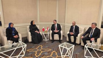 وزير الإسكان يبحث مع نظيرته البحرين سبل تعزيز التعاون المشترك في التنمية العمرانية وزير الإسكان يبحث مع نظيرته البحرين سبل تعزيز التعاون المشترك في التنمية العمرانية