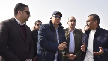 وزير الموارد المائية و الري ونائب محافظ بورسعيد يتفقدان أعمال التطهير وتطوير محطة رفع القنطرة غرب وزير الموارد المائية و الري ونائب محافظ بورسعيد يتفقدان أعمال التطهير وتطوير محطة رفع القنطرة غرب