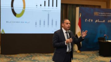 إسلام عزام: ارتفاع عدد المستثمرين الجدد بالبورصة المصرية 30 خلال 2026 إسلام عزام: ارتفاع عدد المستثمرين الجدد بالبورصة المصرية 30 خلال 2026