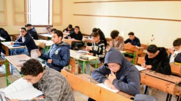 تعليم بورسعيد يحيل ملاحظة للتحقيق.. صورت امتحان الإعدادية ونشرته على مواقع التواصل