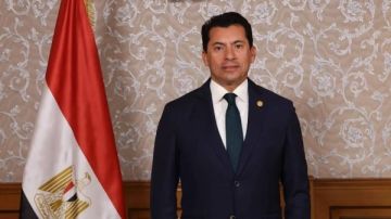 حسام حسن على قدر عالي من الحكمة.. وزير الرياضة يشيد بالجهاز الفني للمنتخب حسام حسن على قدر عالي من الحكمة.. وزير الرياضة يشيد بالجهاز الفني للمنتخب