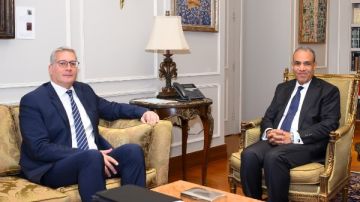 وزيرا الخارجية والبترول: تنسيق مشترك لخدمة أولويات مصر في قطاع الطاقة