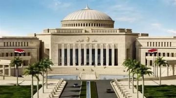 أستاذ قانون دستوري: لا نص يلزم الحكومة بالاستقالة مع انعقاد البرلمان الجديد أستاذ قانون دستوري: لا نص يلزم الحكومة بالاستقالة مع انعقاد البرلمان الجديد