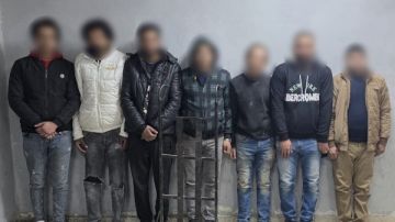 الأهالي ضربوه.. قائد سيارة يدهس شخصين بالجيزة