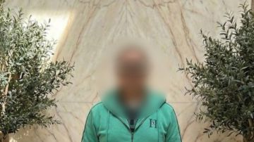 حاول تهريب 66 قطعة عملة معدنية بميناء الإسكندرية.. المتهم يواجه هذه العقوبة