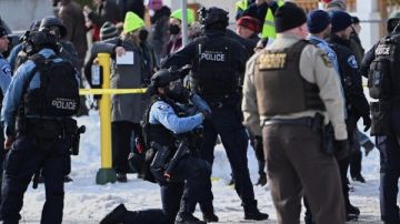 عناصر من إدارة الهجرة الأمريكية يطلقون النار على شخصين في بورتلاند