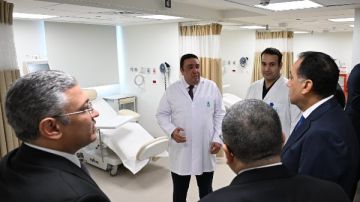 رئيس الوزراء يتفقد أقسام مستشفى كليوباترا ويؤكد: يقدم خدمات بمعايير عالمية