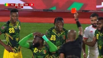 التعادل السلبي يحسم الشوط الأول بين تونس ومالي في ثمن نهائي كأس الأمم الأفريقية