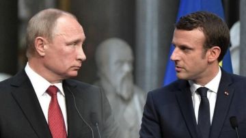 الخارجية الروسية: إهتمام ماكرون بمحادثة بوتين تحتاج إلى قنوات رسمية الخارجية الروسية: إهتمام ماكرون بمحادثة بوتين تحتاج إلى قنوات رسمية
