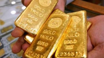 الذهب يدخل عصر التنظيم في مصر خطة طموحة لتحويل البلاد إلى مركز إقليمي للتكرير والتصنيع.. خبراء يكشفون مكاسب المصفاة وحوكمة السوق